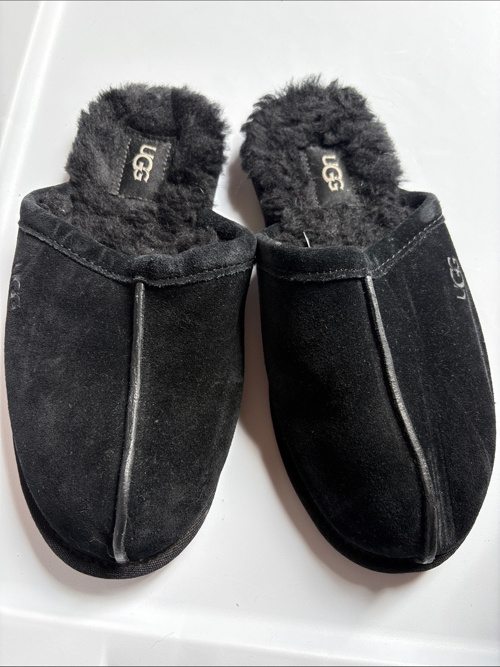 UGG Slip on.  Black 6